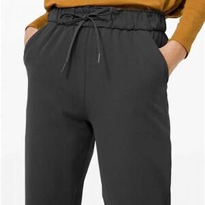 Lululemon Keep moving 7/8 pant